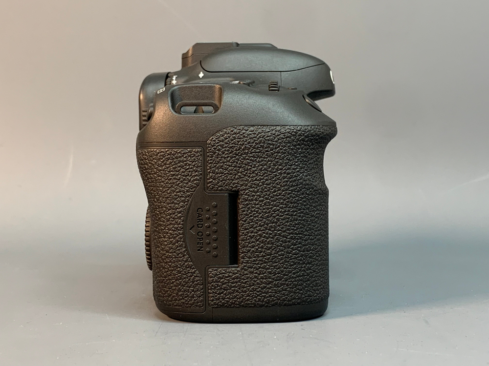 Canon 7D Mark II 10 Кадров