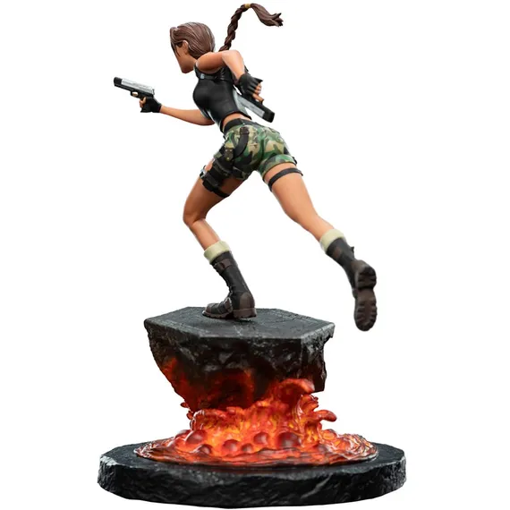 Фигурка Расхитительница гробниц: Лара Крофт - Святилище пламени / Tomb Raider - Miniature Statue - Lara Croft: The Sanctuary of Flame