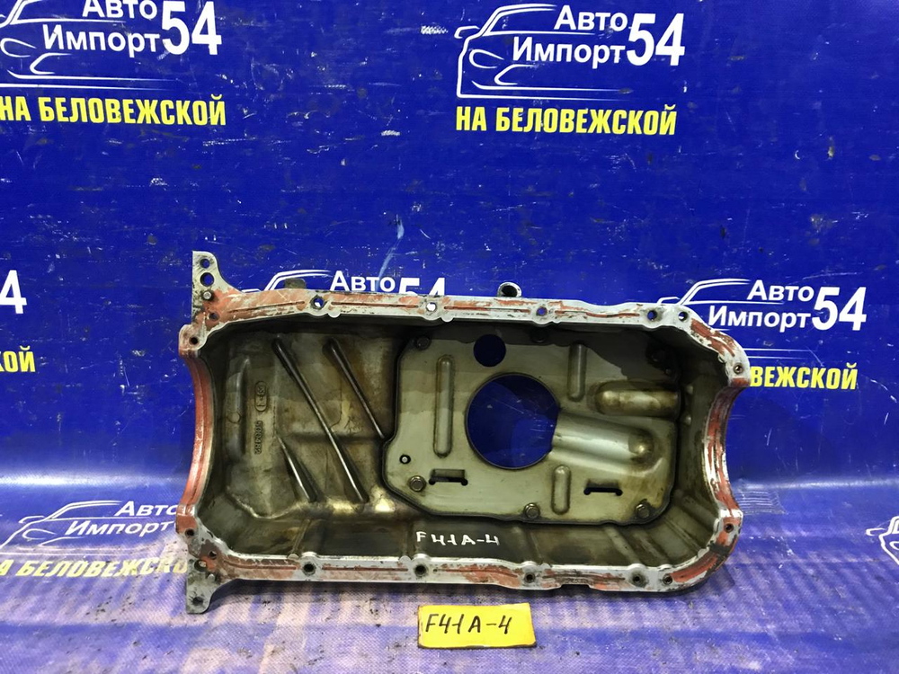 Поддон ДВС MITSUBISHI DIAMANTE 1997
