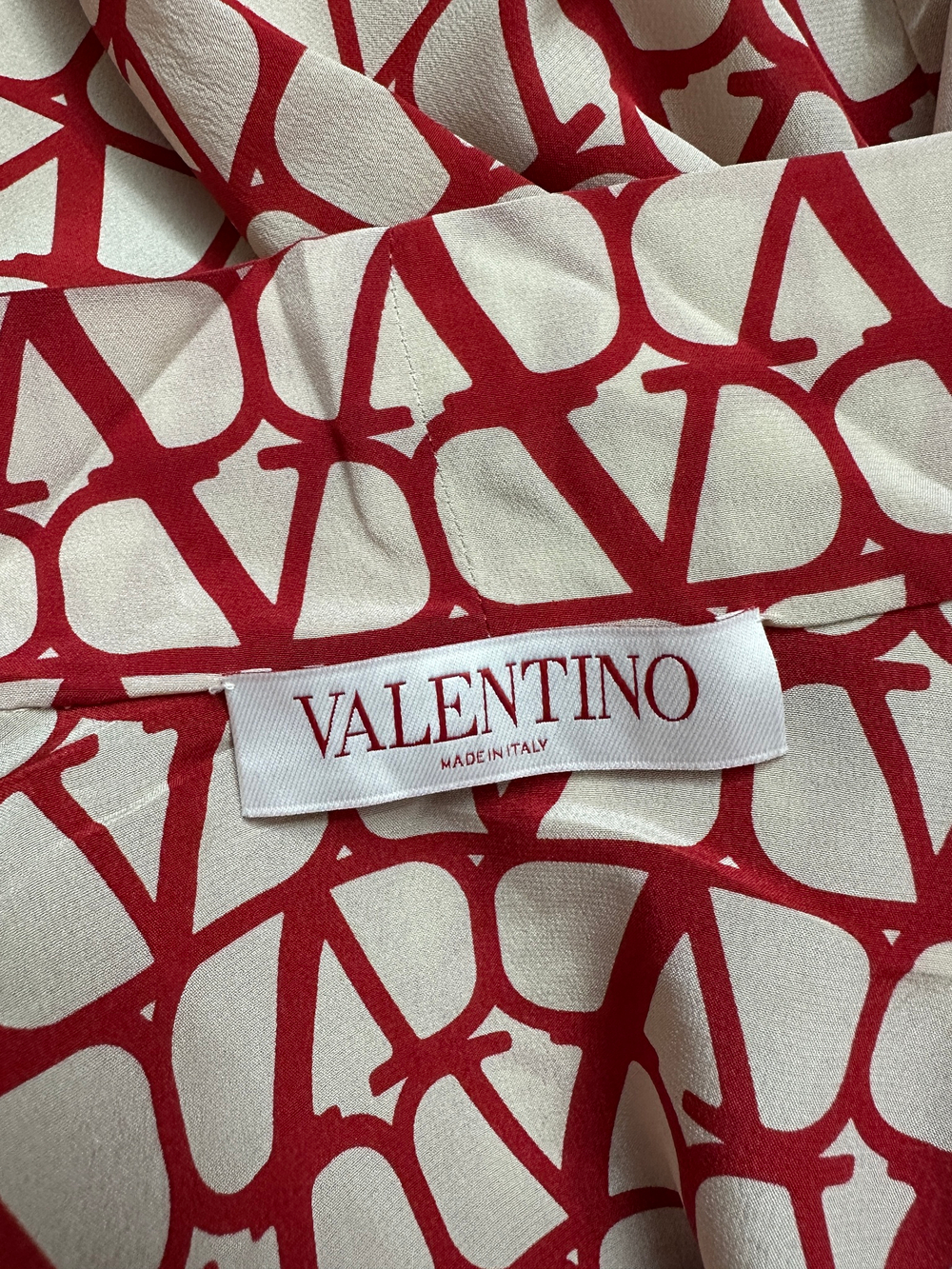 Костюм Valentino
