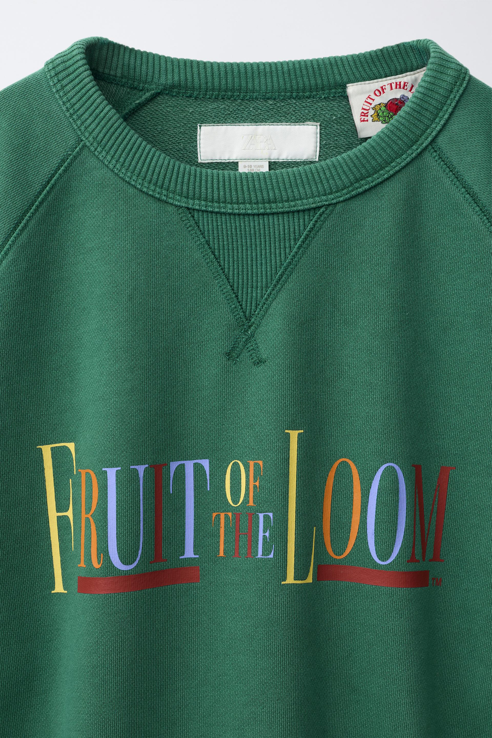 ZARA - FRUIT OF THE LOOM™ ТОЛСТОВКА С ВЫШИВКОЙ, ЗЕЛЕНЫЙ