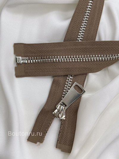 Молния коричневая серебро