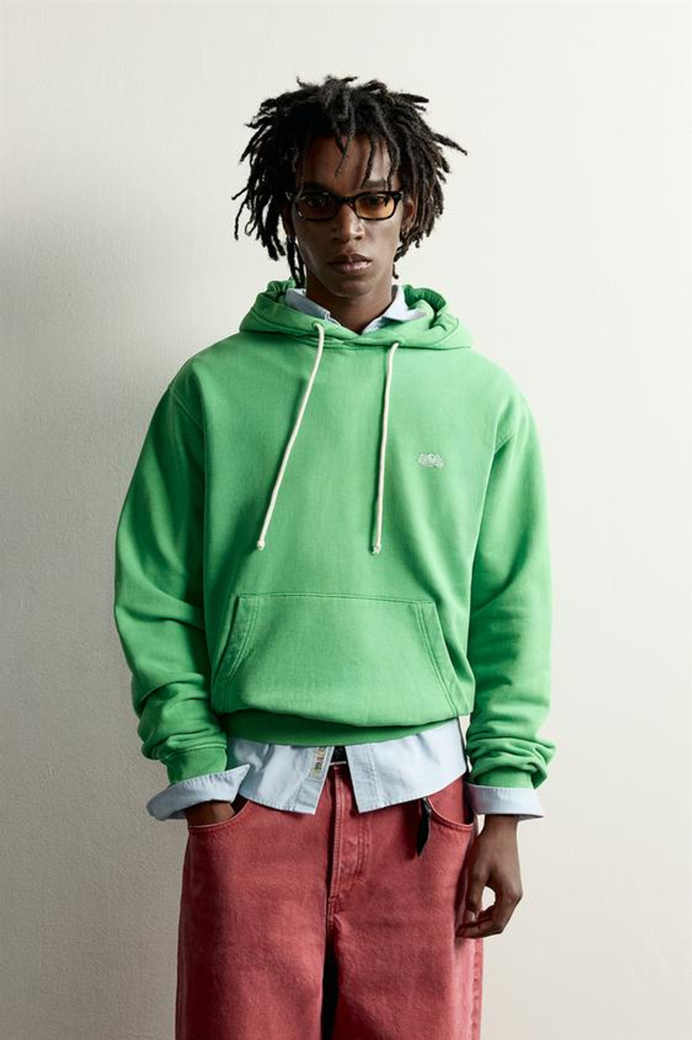 ZARA - FRUIT OF THE LOOM™ ТОЛСТОВКА С КАПЮШОНОМ, ЗЕЛЕНЫЙ