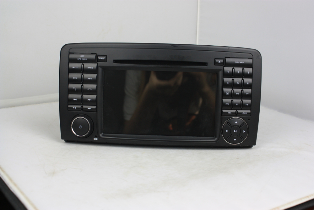 Установочный комплект для MERCEDES R-класс 2005-2015 W251  KUBERG KD-7220-P3-7