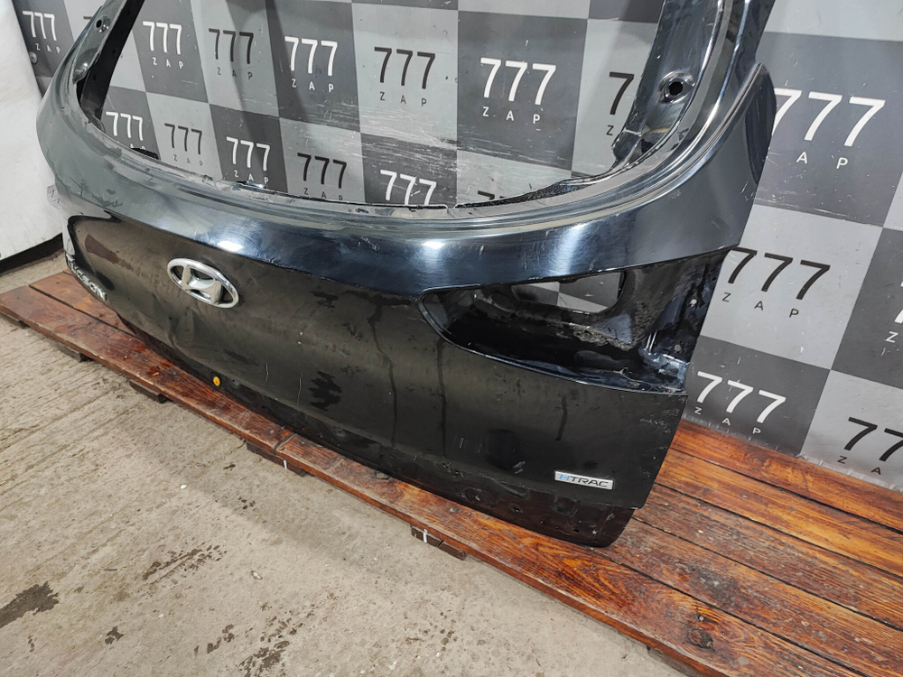 Крышка багажника Hyundai Tucson 3 (TL) 18-21 Б/У Оригинал 73700D7500