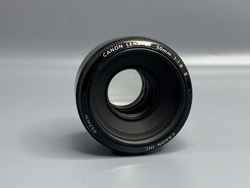 Canon EF 50mm f/1.8 II нюанс на задней линзе