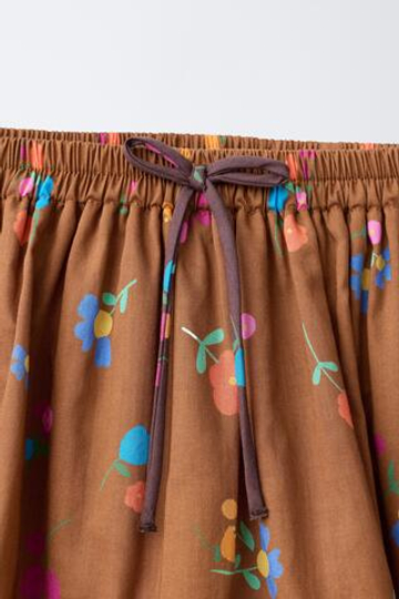 ZARA ЮБКА С ЦВЕТОЧНЫМ ПРИНТОМ, КАРАМЕЛЬНЫЙ