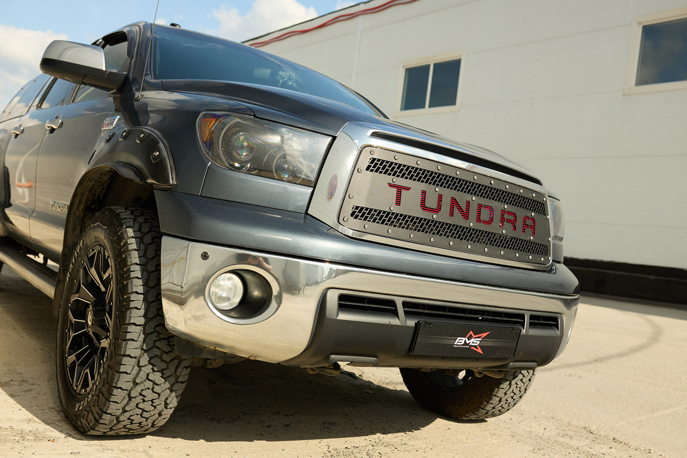 Решетка радиатора BMS TUNDRA RED для Тойота Тундра 2010-2013