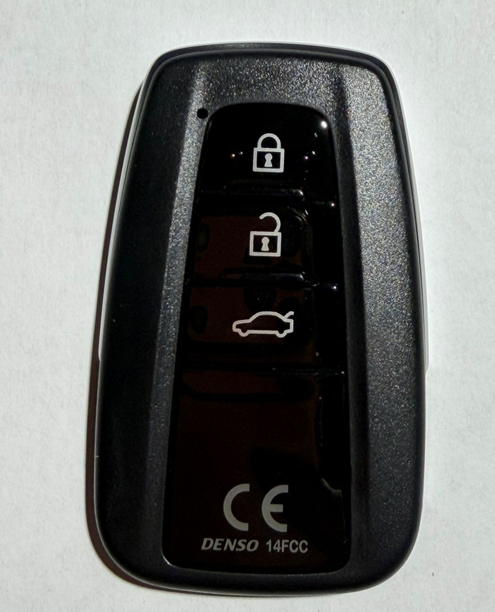 Ключ-заготовка с передатчиком управления замками 89072-33C10 8907233C10