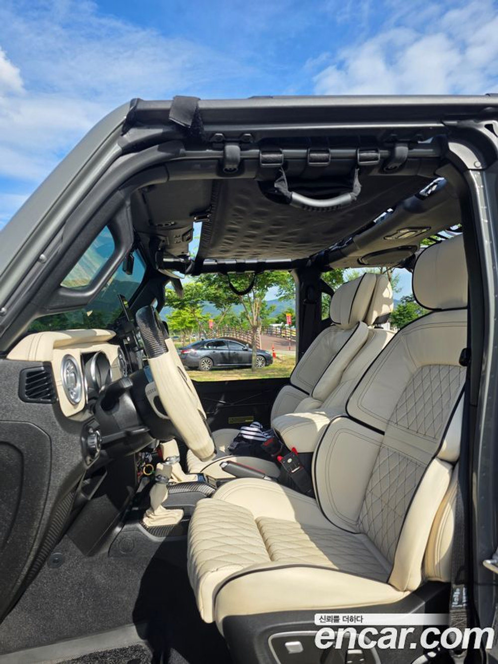 Jeep Wrangler (JL) 2.0 4 — 2021