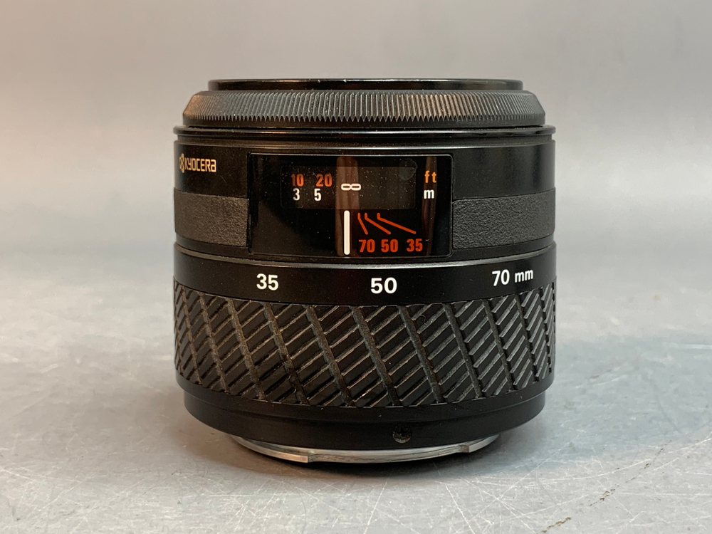 Yashica 230-AF