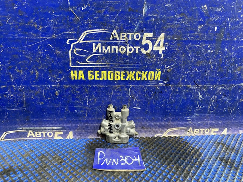 Распределитель тормозной NISSAN R'NESSA 1998