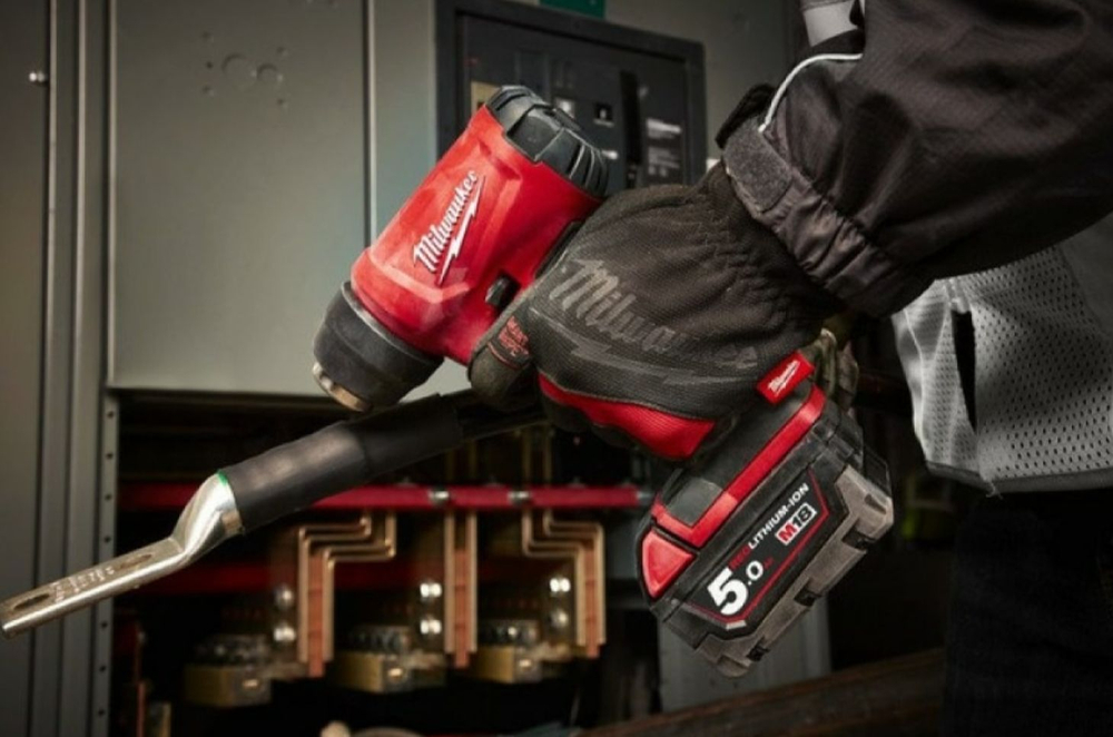 Аккумуляторный фен Milwaukee M18 BHG-502C 4933459772