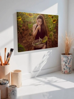 Картина на стену 40 X 50 Девушка подсолнухи