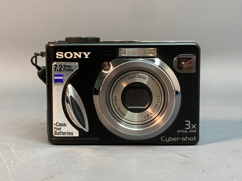 Sony Cyber-shot DSC-W17