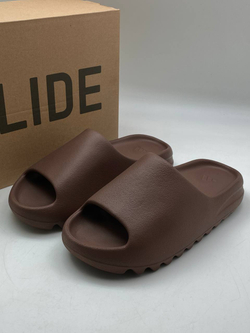Шлепанцы Adidas Yeezy