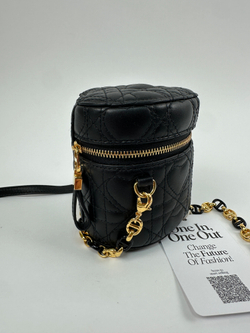 Сумка Christian Dior Cannage Micro Vanity Case