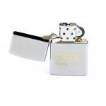 Зажигалка ZIPPO Classic Brushed Chrome™ логотип Zippo с девизом компании на фронтальной поверхности ZP-200 Name in flame
