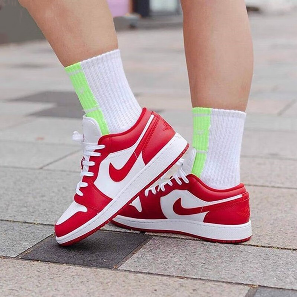 Jordan 1 Low Gym Red White GS