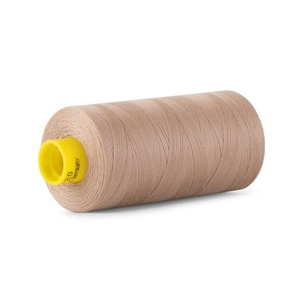 Нитка Gutermann Mara 120 (1000 метров), 1 кат., универсальная | 215 т.кремово-бежевый