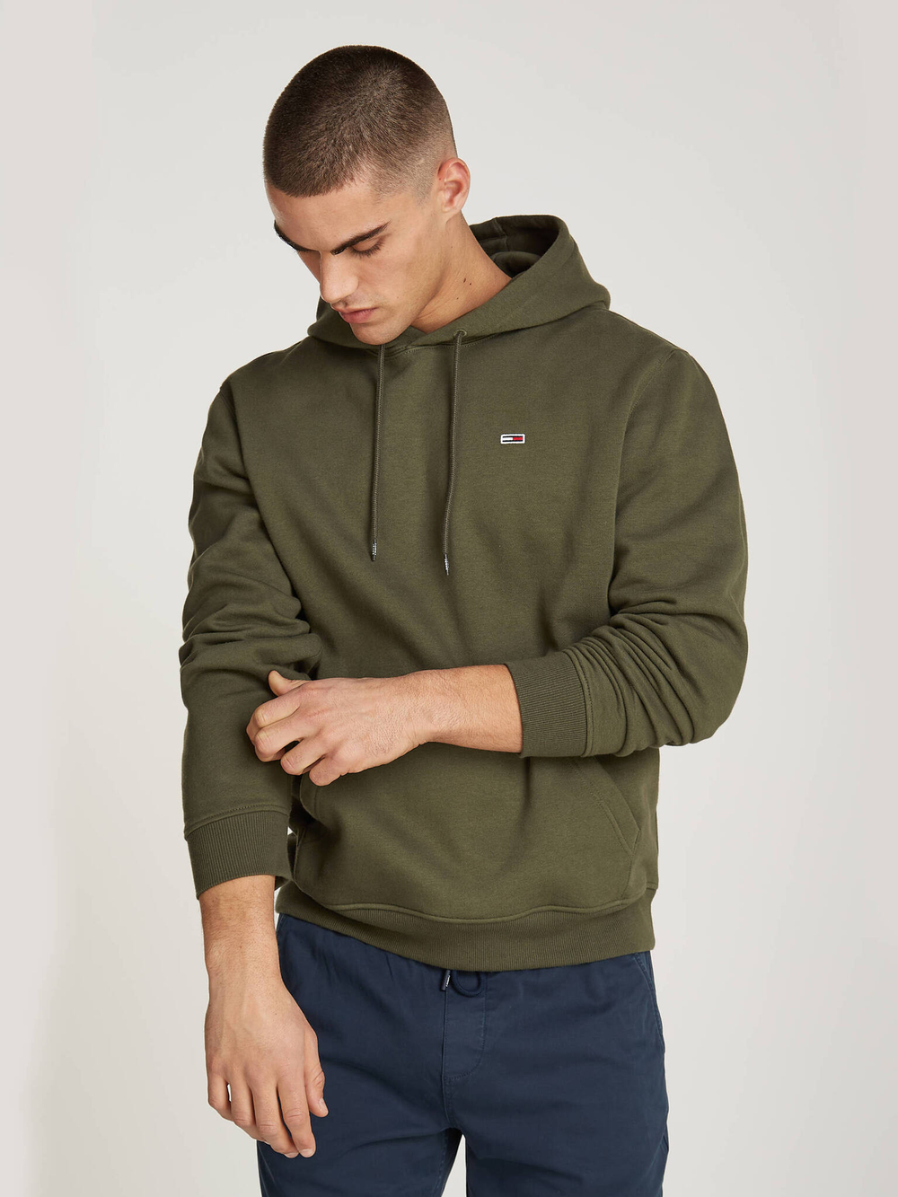 Худи Tommy Jeans - оливковый (DM0DM20742)