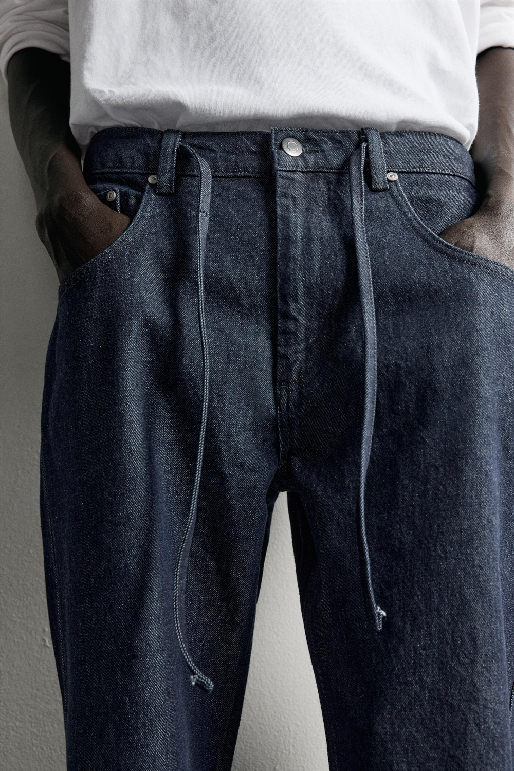 ДЖИНСЫ RELAXED FIT С ШВАМИ — ZARA