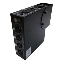 SHOWLIGHT DD-4 - сплиттер-разветвитель DMX сигнала, 1 вход, 4 выхода, гальваническая развязка, 3-pin