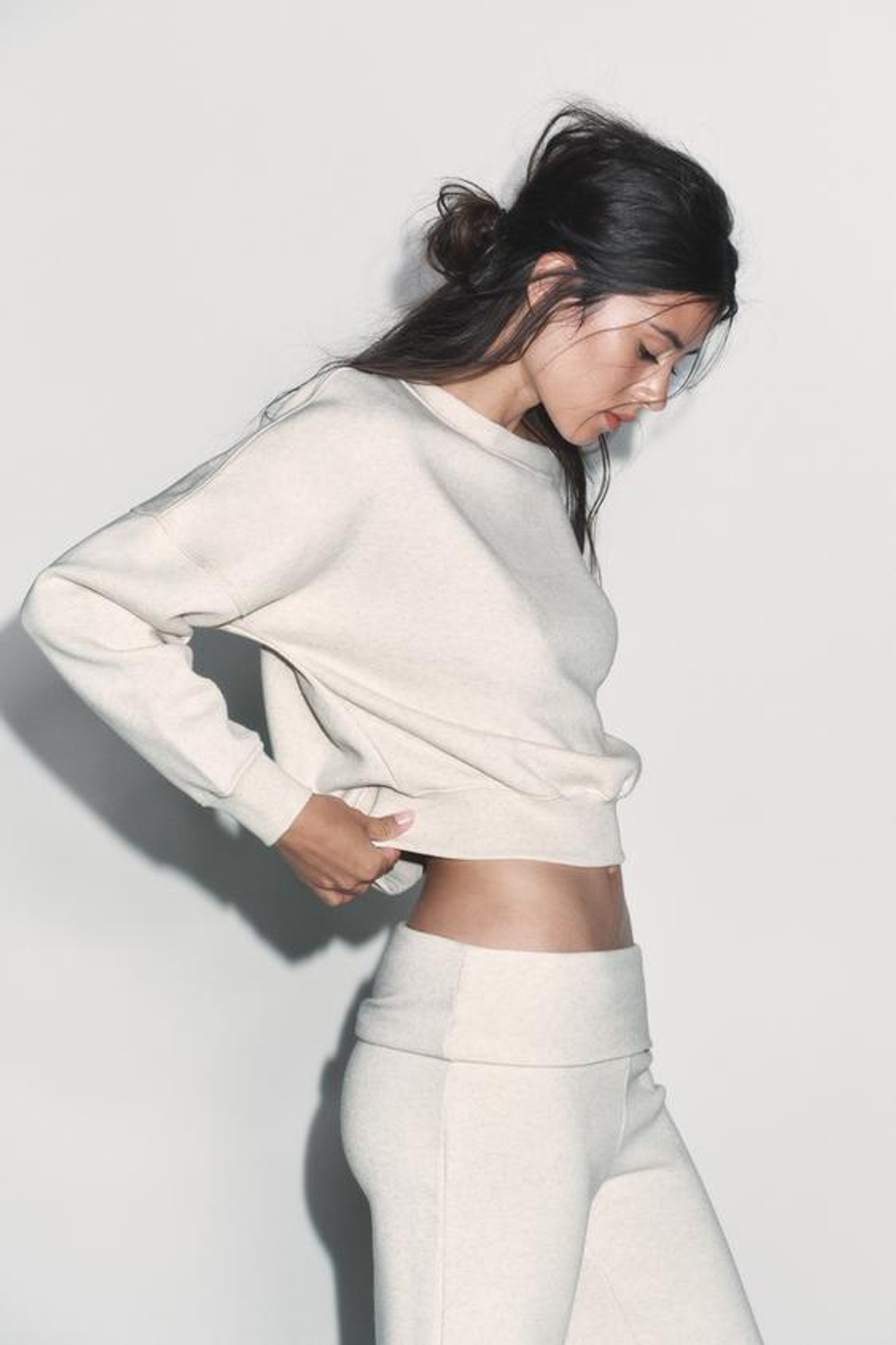 АСИМЕТРИЧНАЯ ФУТБОЛКА ИЗ ПИНЬЕ - ZARA