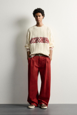 СВИТЕР С КОСАМИ И КОНТРАСТНОЙ НАДПИСЬЮ — ZARA