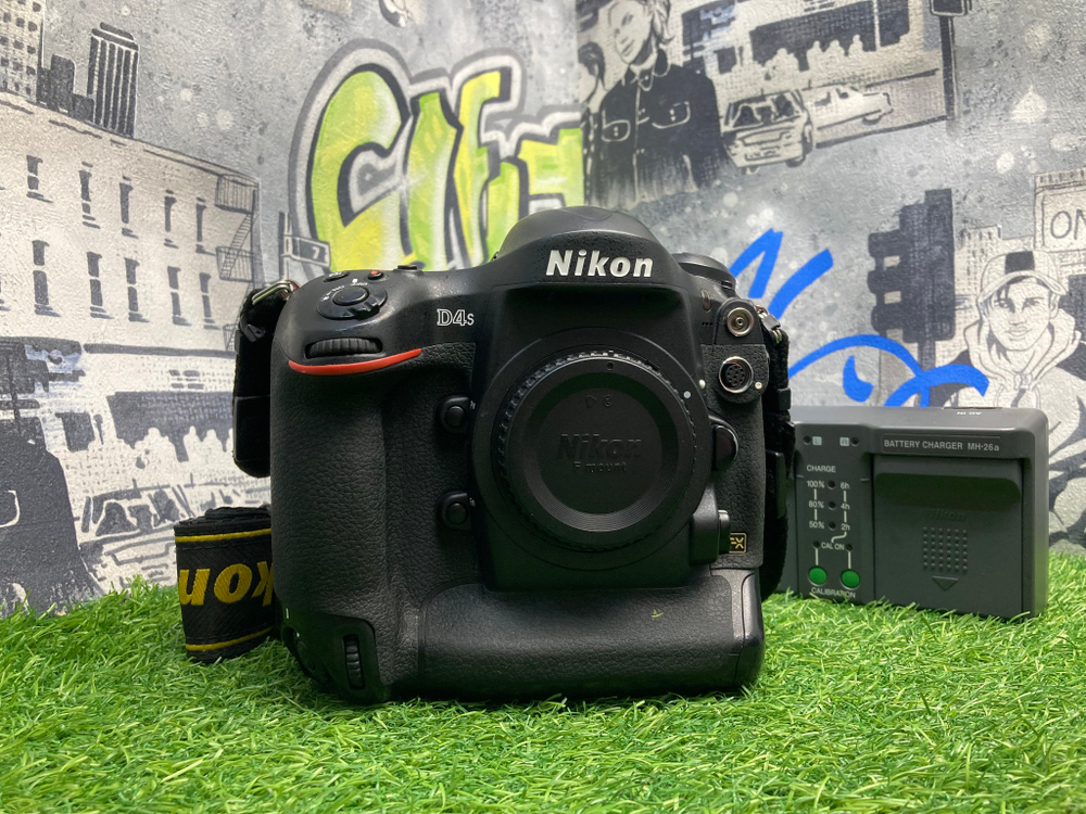 Nikon D4s 151.500 кадров