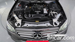 Mercedes-Benz E-Class E250 Avantgarde — 2020
