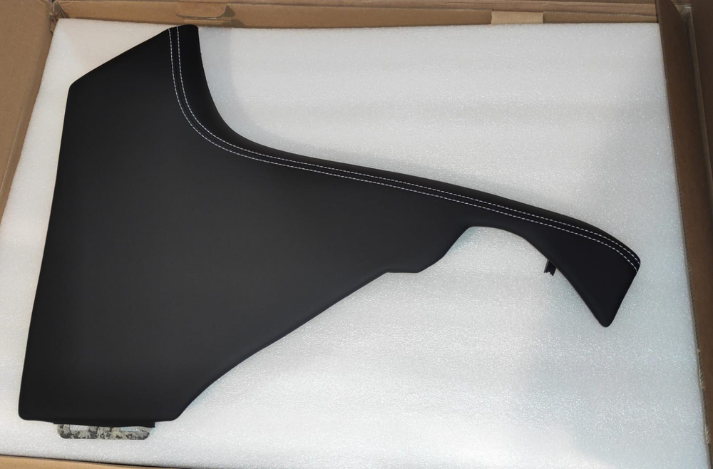 Установочный комплект для INFINITY QX56 / QX80  KUBERG ZH-N1211