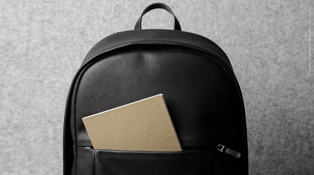 Hard Graft Well-Rounded Black Coated — рюкзак из канваса и кожи