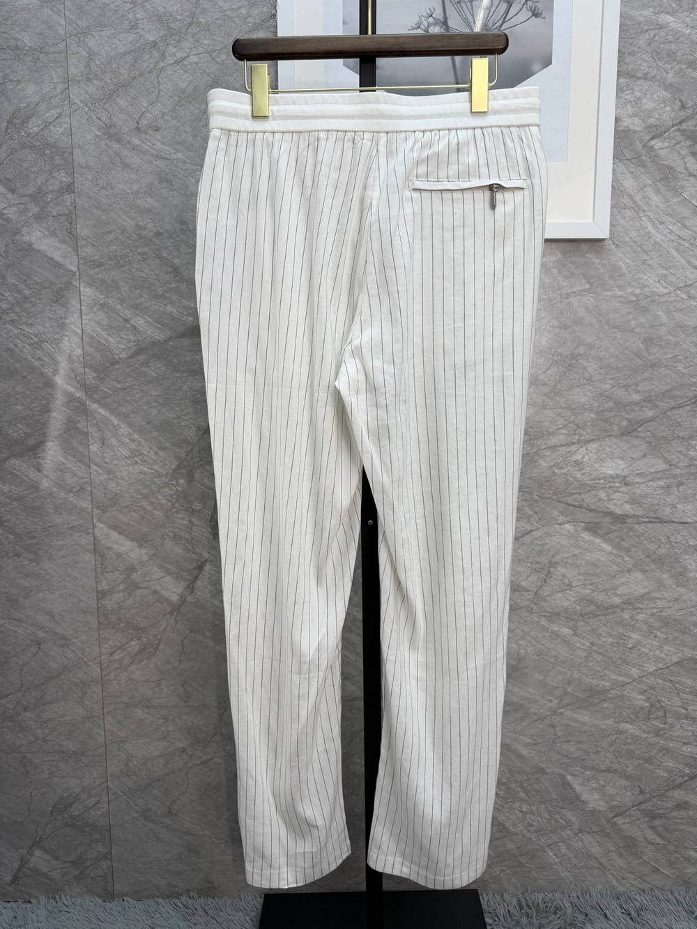 Льняной костюм Brunello Cucinelli
