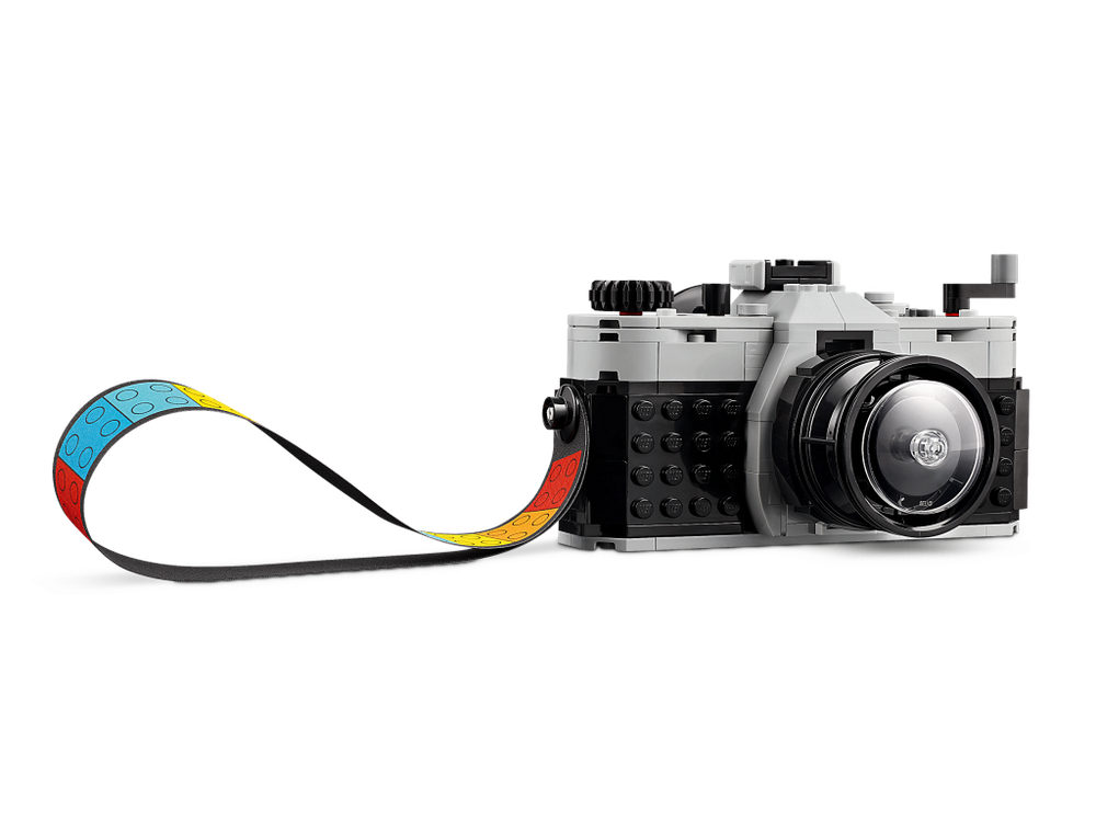 Конструктор Лего Креатор Ретро‑камера 3‑в‑1 | LEGO Creator Retro Camera 31147 — 261 деталь (8+)