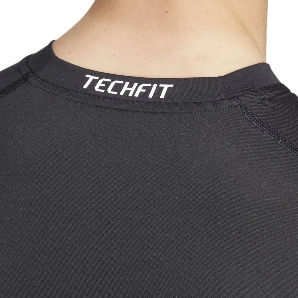 Мужская теннисная футболка Adidas Techfit Training Sleeveless - black