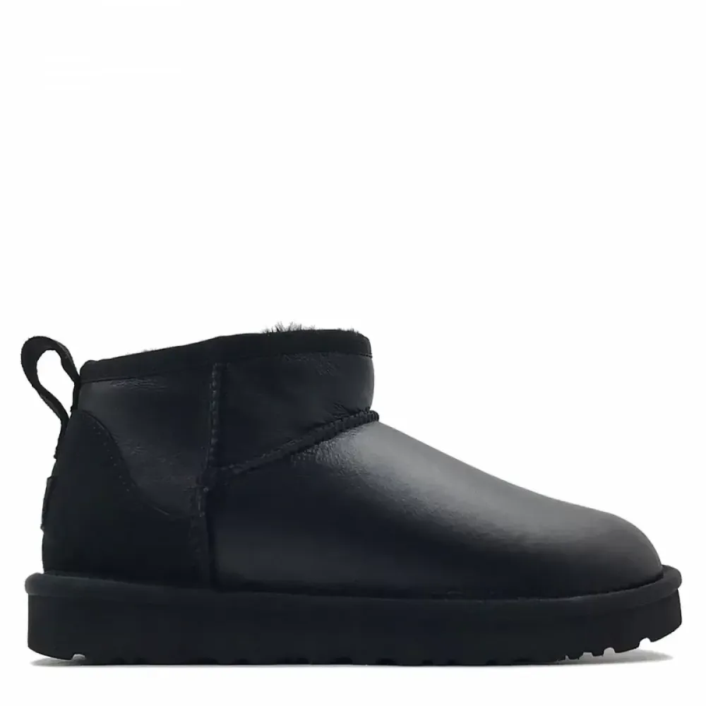 Ugg Classic Ultra Mini "Black"