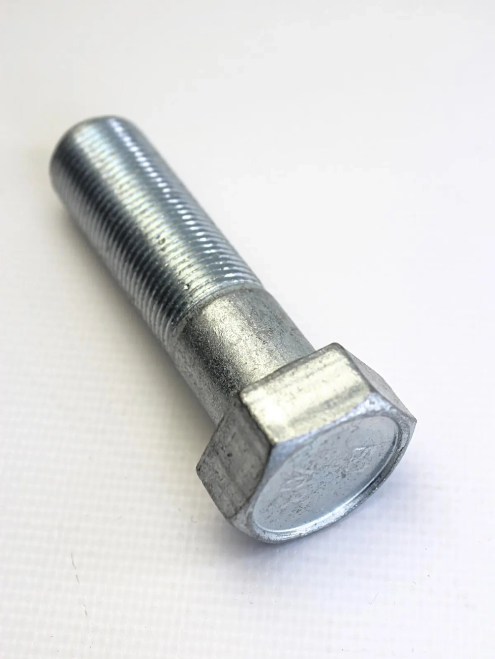 Болт М20*70*1,5 10.9