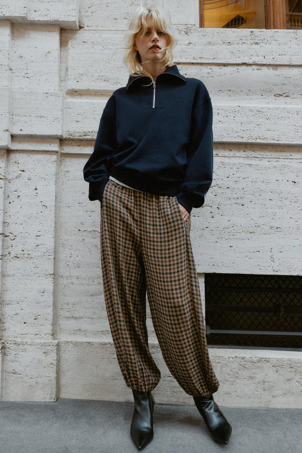 БРЮКИ БУФФИ В КЛЕТКУ — ZARA