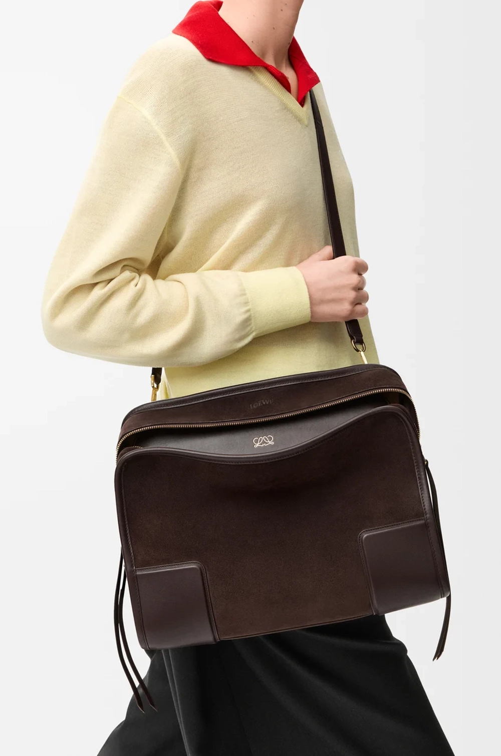 Loewe Большая сумка Amazona 180 из мягкой телячьей кожи, темно-каштановый