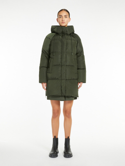 Пуховик женский WEEKEND MAX MARA NEWBEMBO