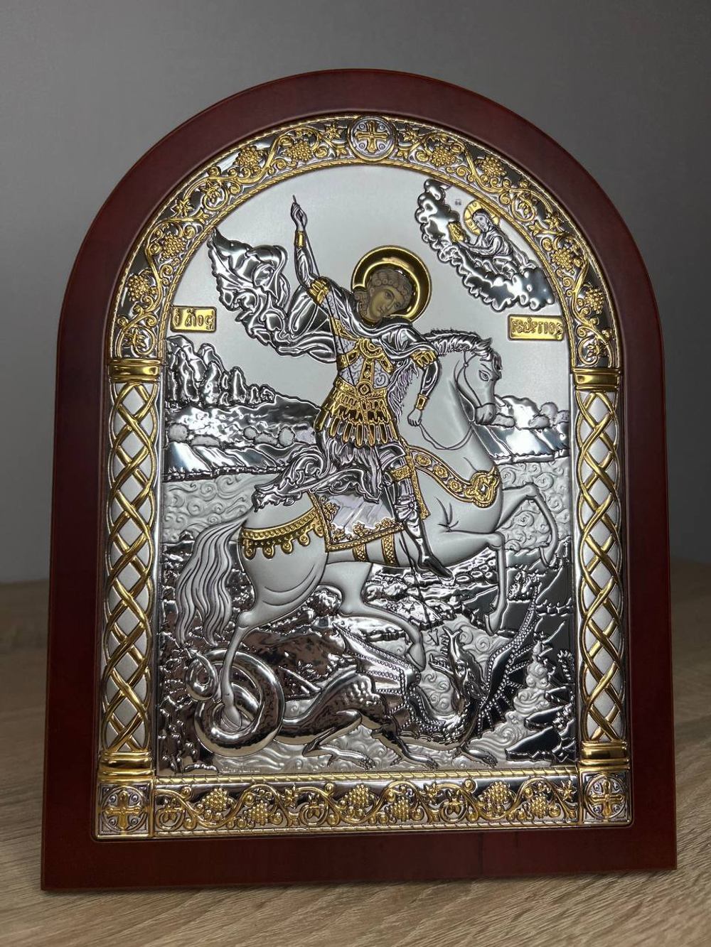 Георгий Победоносец, икона арочная, красное дерево 150х200