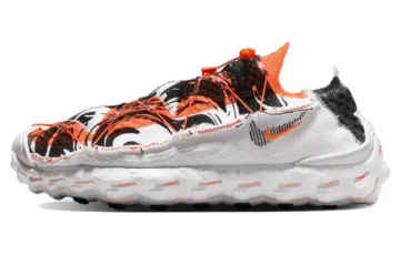 Nike Ispa Mindbody Koi Fish