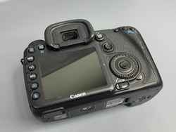 Canon EOS 7D 75.000 кадров