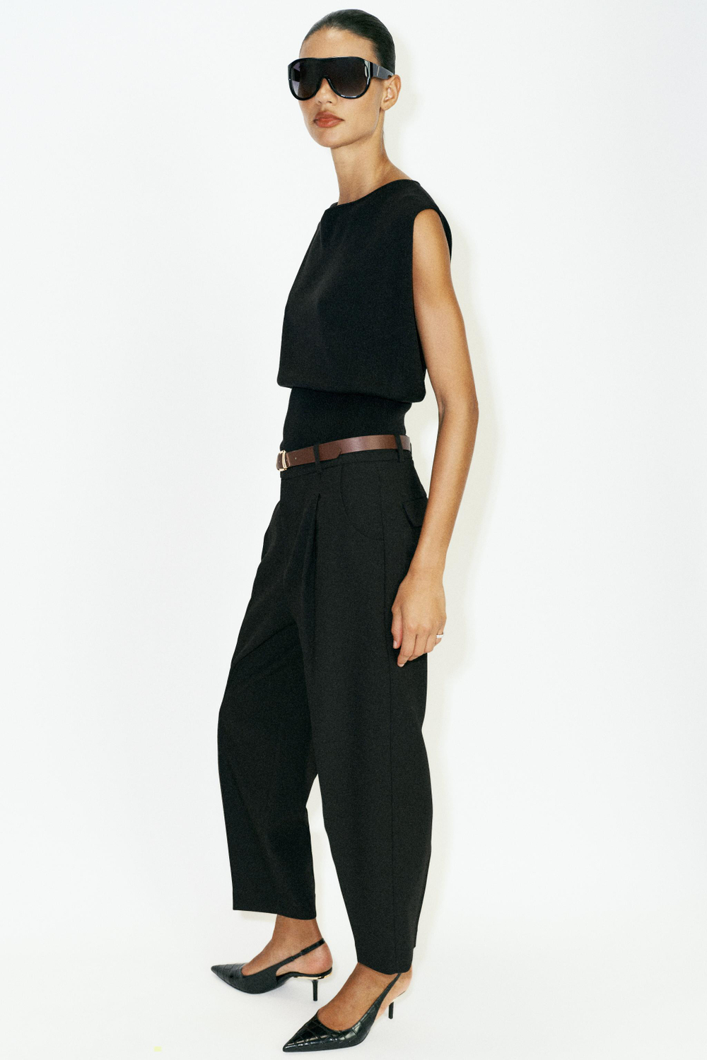УКОРОЧЕННЫЕ БРЮКИ С РЕМНЕМ — ZARA