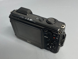 Nikon Coolpix W300 царапки на линзе