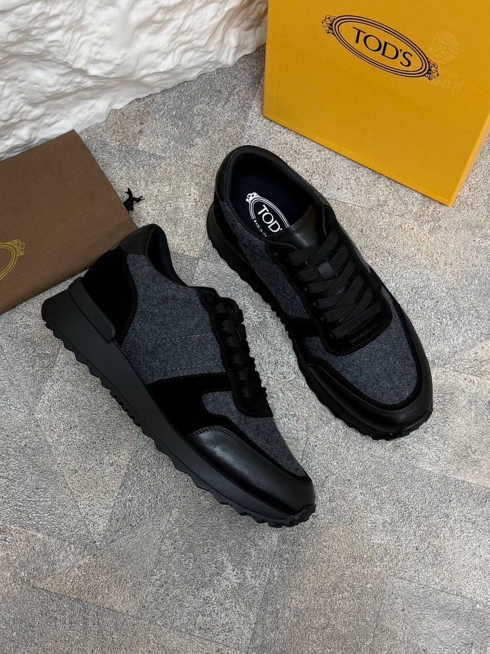 Кроссовки Tods