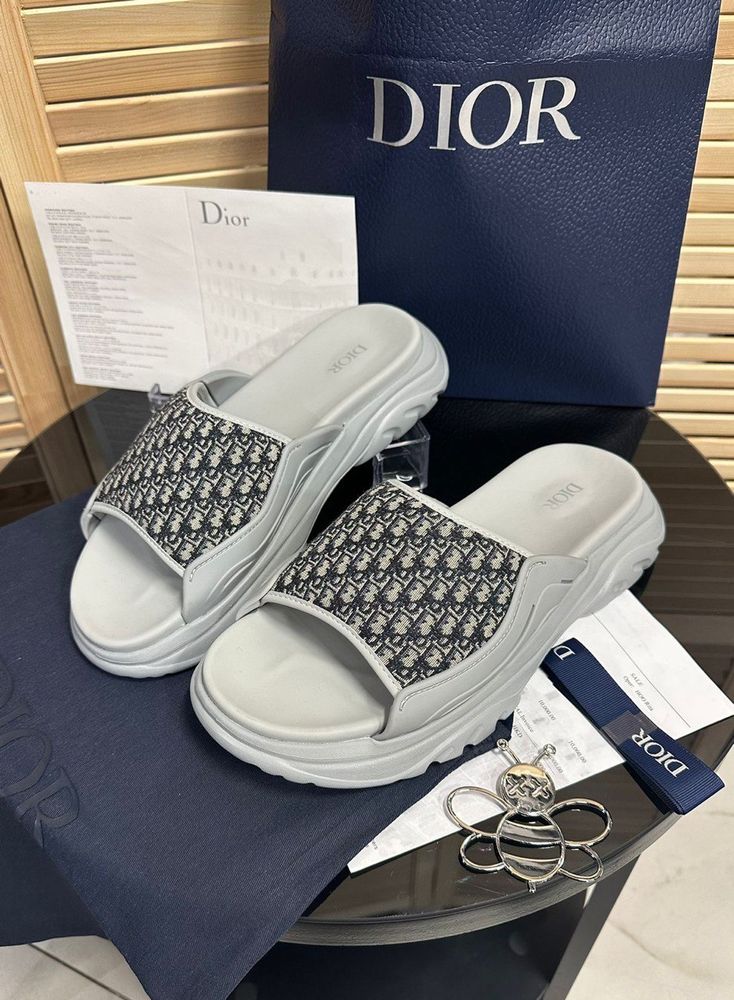 Шлепанцы Christian Dior