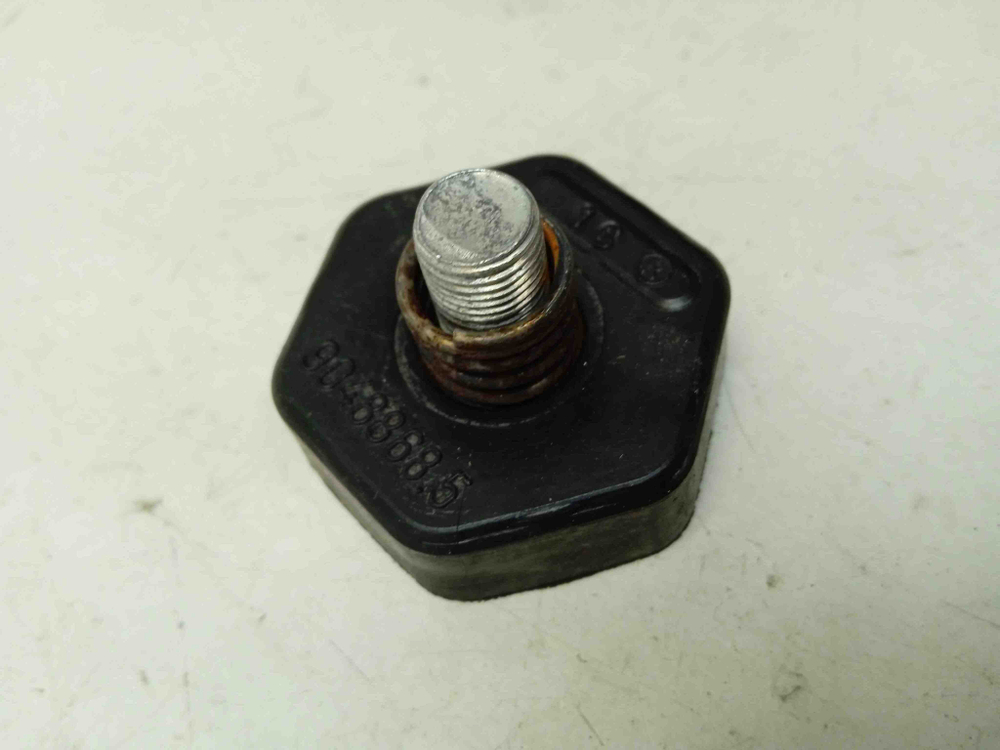 CSN62T кт182 Ножка для стиральной машины Candy CSN62T б/у